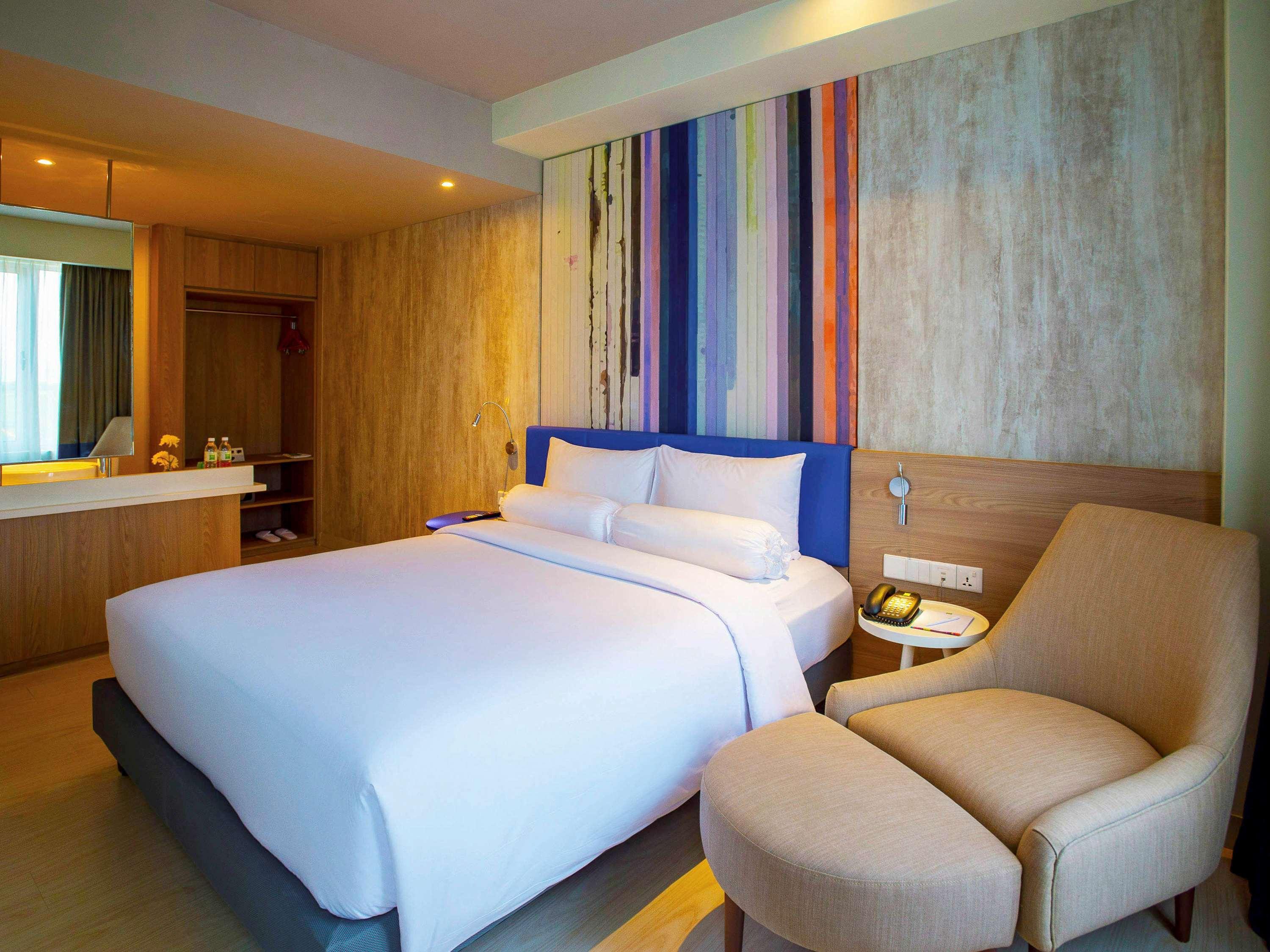 Ibis Styles Kuala Lumpur Sri Damansara Hotel Petaling Jaya Exterior foto